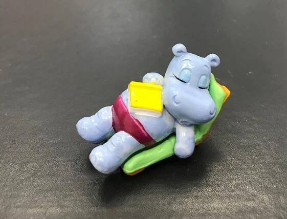 FIGURKA Z KINDER VAJÍČKA, HROCH, SÉRIE HAPPY HIPPO HOLIDAY, NA LOĎI
