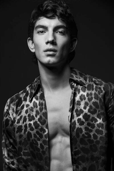 Jorge López: Leaving Prejudice Behind Vanity Teen 虚荣青年 Lifestyle & new faces magazine