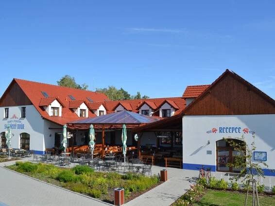 4camping pohotovost OSTROŽSKÁ NOVÁ VES - Slovácký dvůr s.r.o. | 4camping.cz