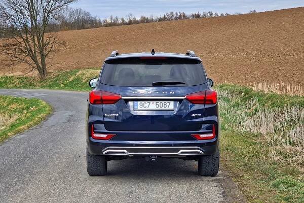 Test SsangYong Rexton G4 2.2 e-XDI AT (2023) - auto-mania.cz
