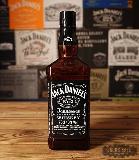 JACK DANIEL'S - DISPLAY BOTTLES - BLACK LABEL - EVO - 700ML - EU - NRF TOP - RARE