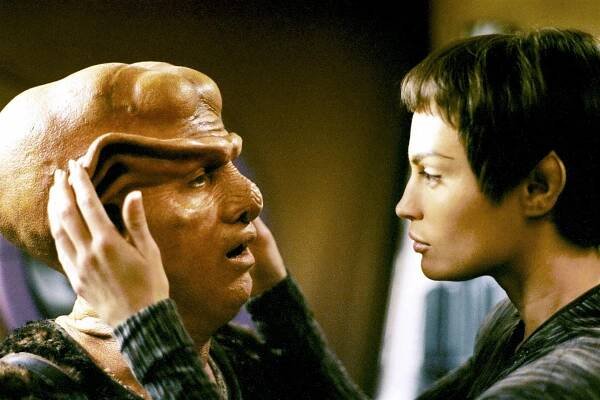 Star Trek: Enterprise - Zisk - Z filmu - Jeffrey Combs, Jolene Blalock