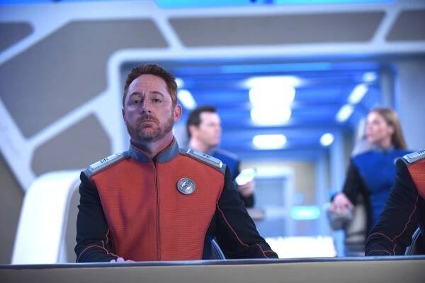 The Orville - Na Zemi nezůstalo nic kromě ryb - Z filmu - Scott Grimes