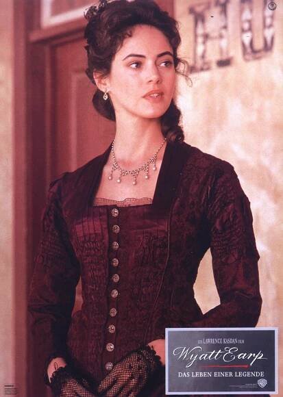 Joanna Going - Wyatt Earp - Fotosky