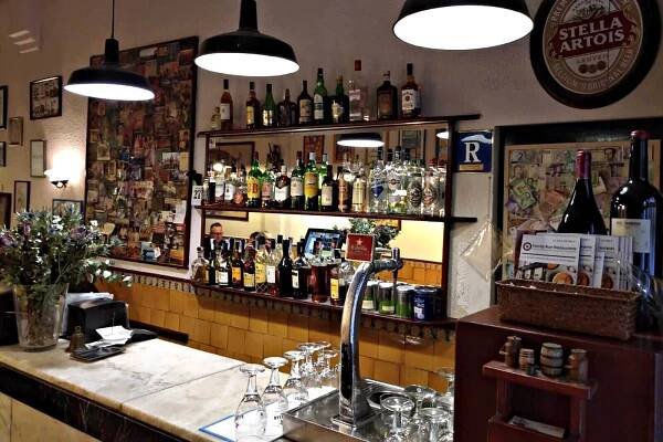 Cal Boter Restaurant, Catalan cuisine in the district of Gràcia in Barcelona