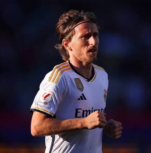 Churros y Tácticas Podcast: Modric Leaving Reaction; Xabi vs Flick Next Season