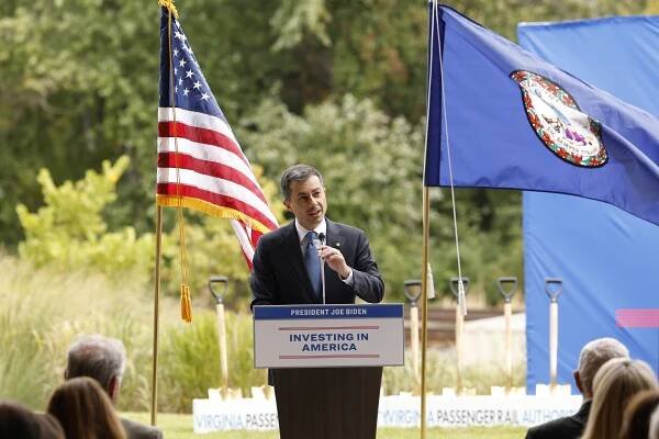 President Biden speaking at a groundbreaking ceremony for the Long Bridge Project.