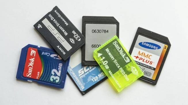 Jak vybrat SD kartu do mobilu?
