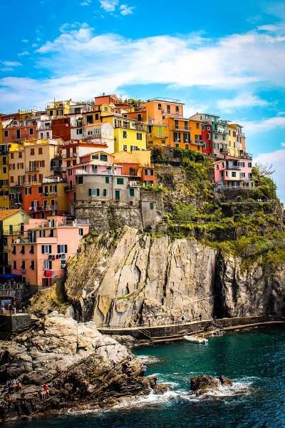 Top 7 Cinque Terre Boat Tour Options for an Unforgettable Experience 3