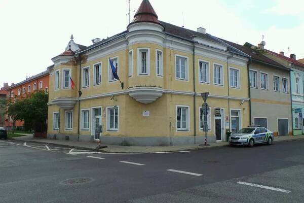 Policie ČR - Obvodní oddělení Lovosice foto 1
