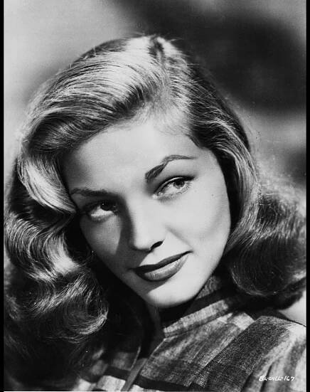 Famed actress Lauren Bacall dies at 89