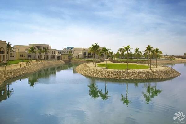 SALALAH ROTANA RESORT | Snail Travel - luxusní dovolená na míru
