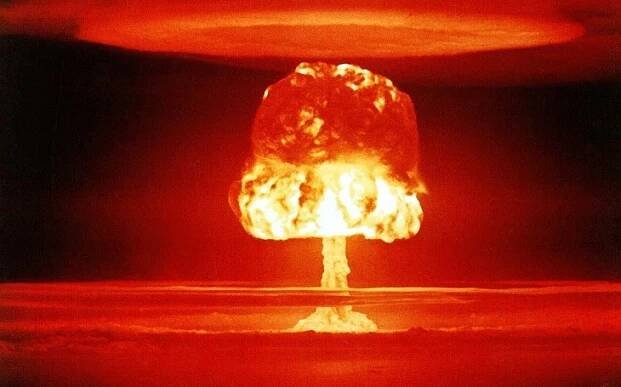 Byla Hitlerova atomová bomba shozena jako první? | SECURITY MAGAZÍN