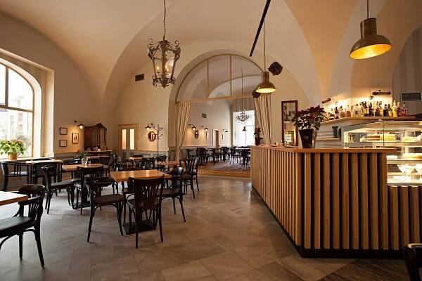 Café Platýz Zuzany a Miroslava Donutila, Praha