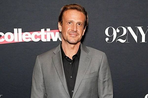 Jason Segel attends a conversation about the series "Shrinking" with Linda Holmes at 92NY on October 15, 2024 in New York City.