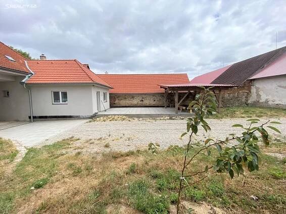 Prodej zrekonstruovaného objektu v Mikulovicích, okr. Třebíč - Reality Dvořák