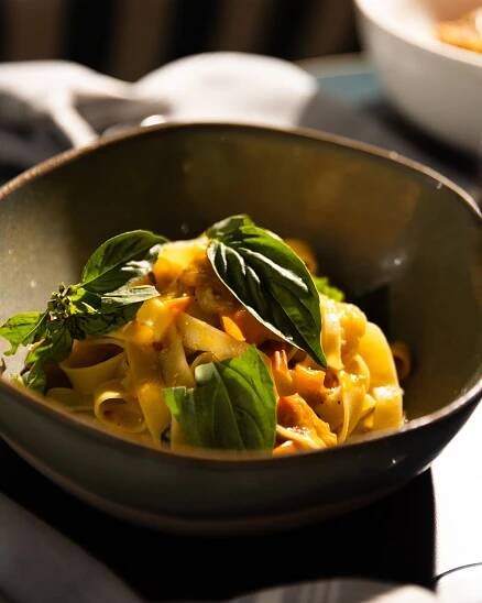 Tagliatelle with Sungold Pomodoro, Chili & Basil 🌶️🌿