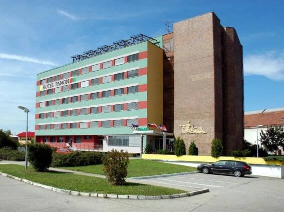 HOTEL PANON