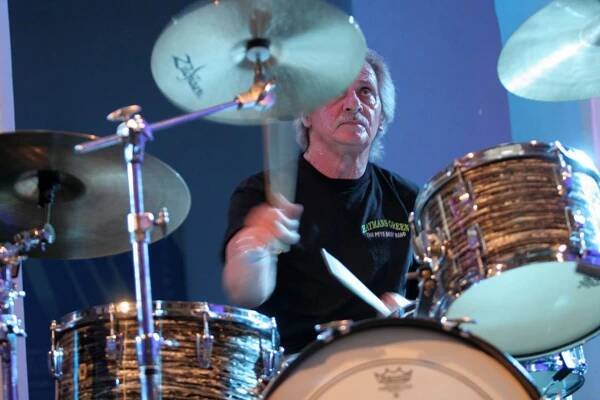 Pete Best s kapelou - 4 - GALERIE: Pete Best vystoupeni (11/14)
