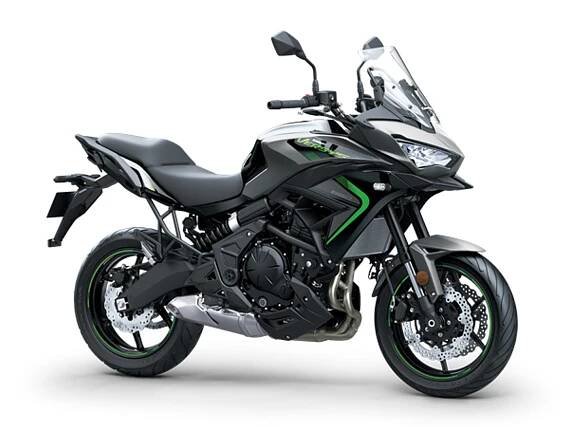 DIRTBIKESMOTO.cz - KAWASAKI Versys 650 MY25 Metallic Matte Graphenesteel Gray / Metallic Spark Black - Kawasaki - MOTORKY