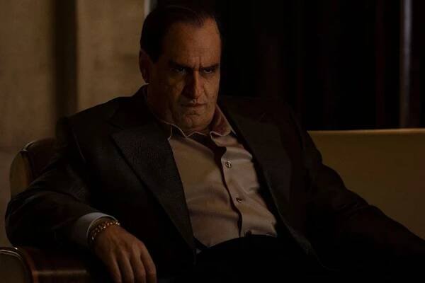 Colin Farrell Returns as The Penguin in Eerie First Look at The Batman Villain's Spinoff — Watch!