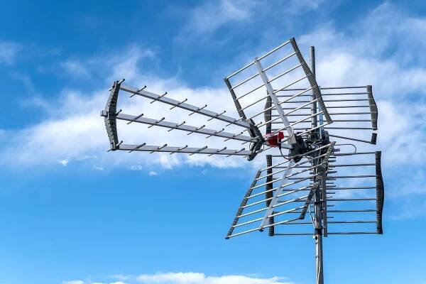 Skylink spouští placené pozemní televizní vysílání