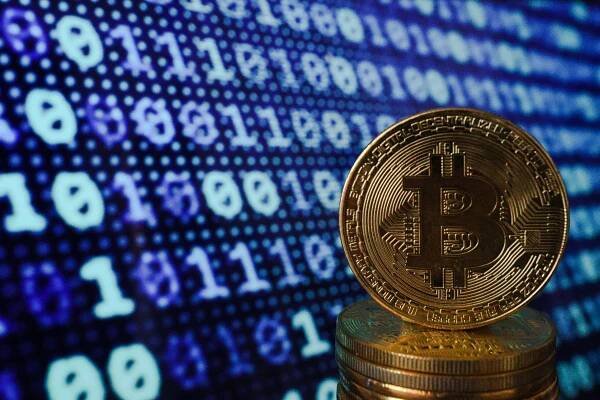 Bitcoin fällt auf Sieben-Wochen-Tief – Anleger setzen mehr auf Ether