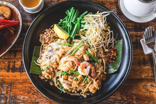 Cách làm Pad Thái đúng vị Thái Lan ngay tại nhà