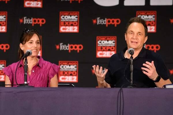 Amy Jo Johnson and David Yost speak on stage during the C2E2 Chicago Comic & Entertainment Expo at McCormick Place on April 28, 2024 in Chicago, Illinois