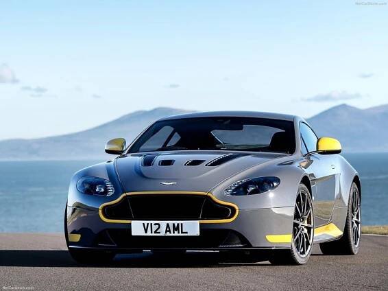 Aston Martin V12 Vantage S (2017)