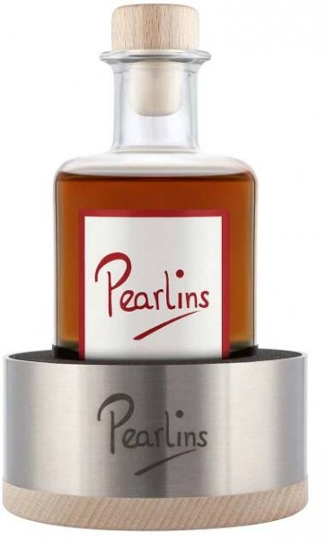 Pearlins – Enjoy having a drink!