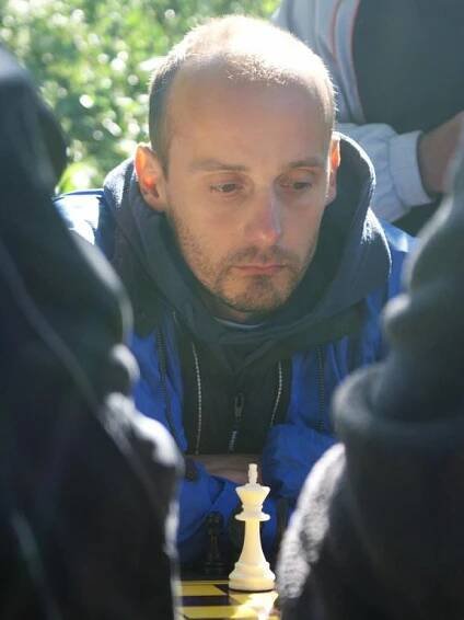 FOTO: Šachisté se u Hloučely loučili s prázdninami