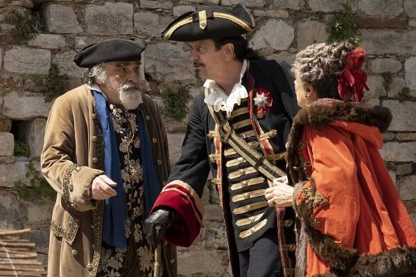La Befana vien di notte: Le origini - Z filmu - Alessandro Haber, Fabio De Luigi