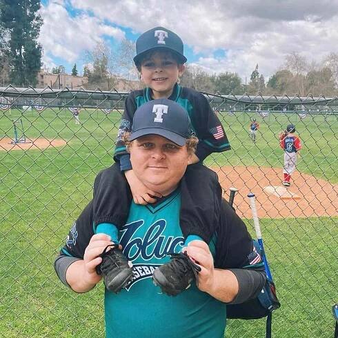 The Sandlot's Patrick Renna Takes Sweet Baseball Photo with His Son Flynn, 4: 'Call Me Coach'