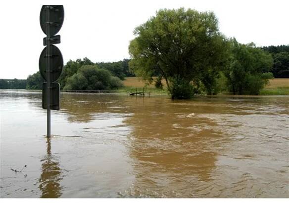 Na Liberecku i na Plzeňsku se řeky vylily ze svých břehů
