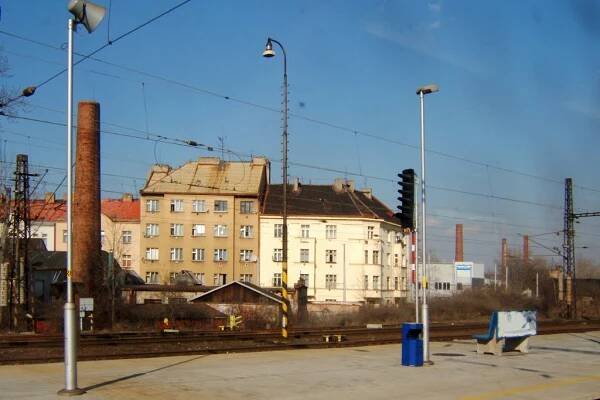 z nádraží Praha-Libeň - duben 2006