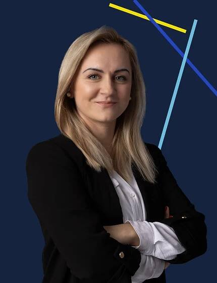 Nikola Carbolová