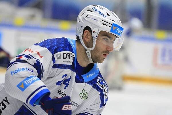 HC Kometa Brno » Reportáž ze zápasu: Kometa - K. Vary 3:0 » Kometa jasně přehrála Karlovy Vary, Dominik Furch si připsal