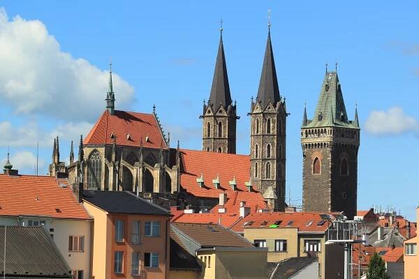Doprava do Kolína – Transfery z letiště Praha do Kolína