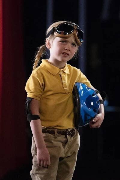 Single Parents - The Shed - Z filmu - Ella Allan
