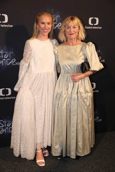 4. soutěžní večer StarDance - Dana Batulková a Mariana Prachařová