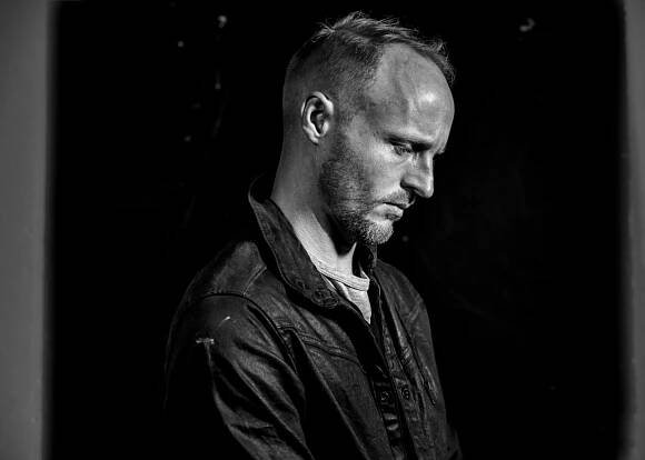 Florian Brückner › Agentur Lambsdorff