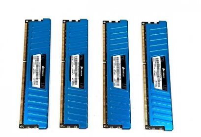 Paměť RAM 16GB DDR3 Corsair Vengeance Blue 2133MHz CL11 (4x4GB) - Počítače a hry
