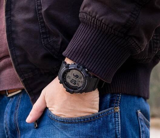 PÁNSKÉ HODINKY CASIO SPORT ILLUMINATOR AE-1500WH-1A + BOX + GRAVÍROVÁNÍ Materiál řemínku syntetický materiál