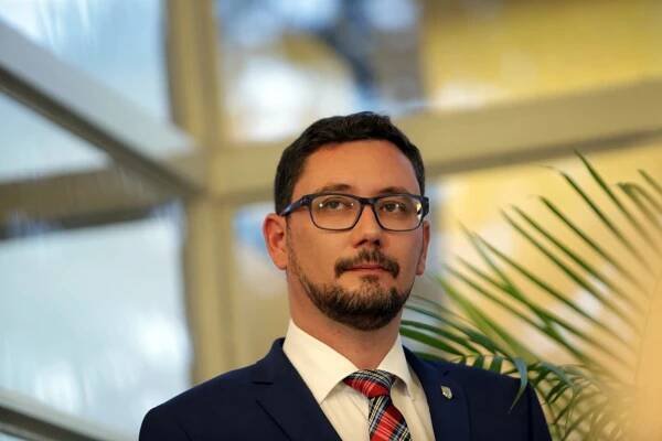 Jiří Ovčáček se oženil s Ukrajinkou Annou, s níž vyženil i syna. 