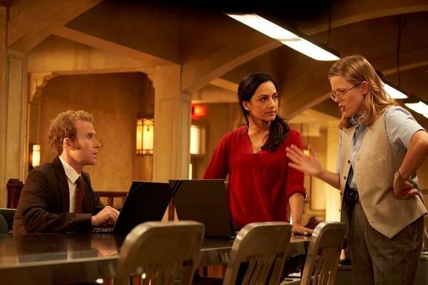Mark Rendall, Archie Panjabi, Kelly McCormack - Osudové cesty - Demoliční koule - Z filmu
