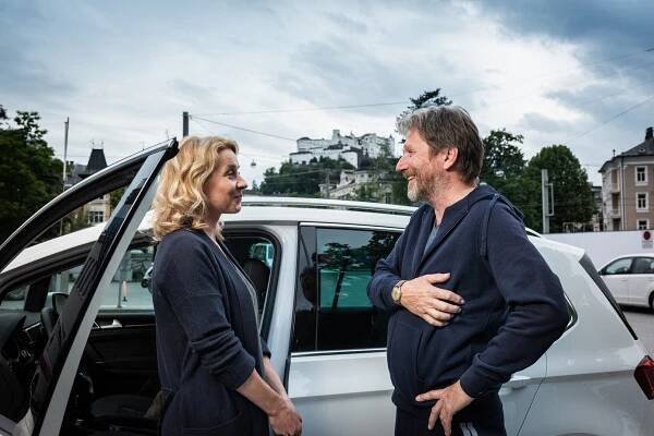 Die Toten von Salzburg - Wolf im Schafspelz - Z filmu - Natalie O'Hara, Michael Fitz