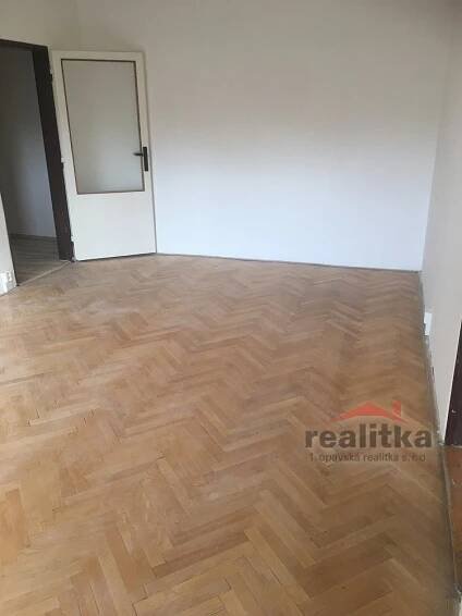 Pronájem Byt 2+1, Jaselská, Opava - Předměstí