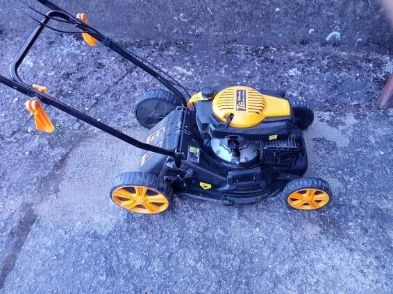 Zahradní benzínová sekačka T6 Riwall pro OHV 146 CC s pojezem