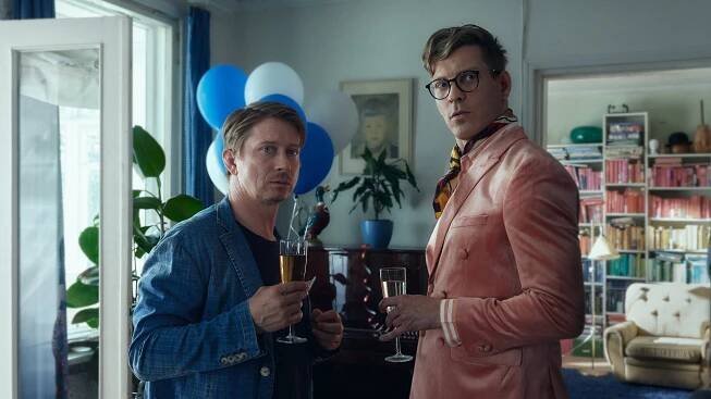 Kari Ketonen, Antti Holma - Kurjen kirous - Benjamin - Z filmu